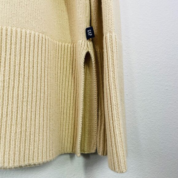 Creamy Gap Sweater 100% Cotton Knit Gap Sweater Medium Women's Gap Minimalist - Picture 4 of 13
